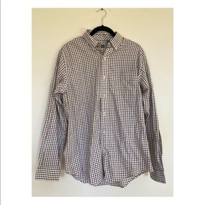 Men’s Van Heusen Classic Fit shirt - Small
